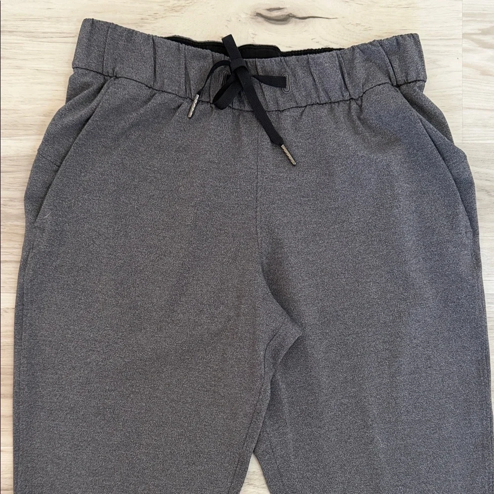 lululemon athletica comfortable gray
